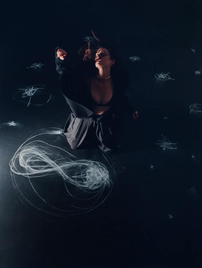 Image of Anne Hathaway for the 2026 BVLGARI 'Serpenti' collection, movement direction by Dani Vitale.